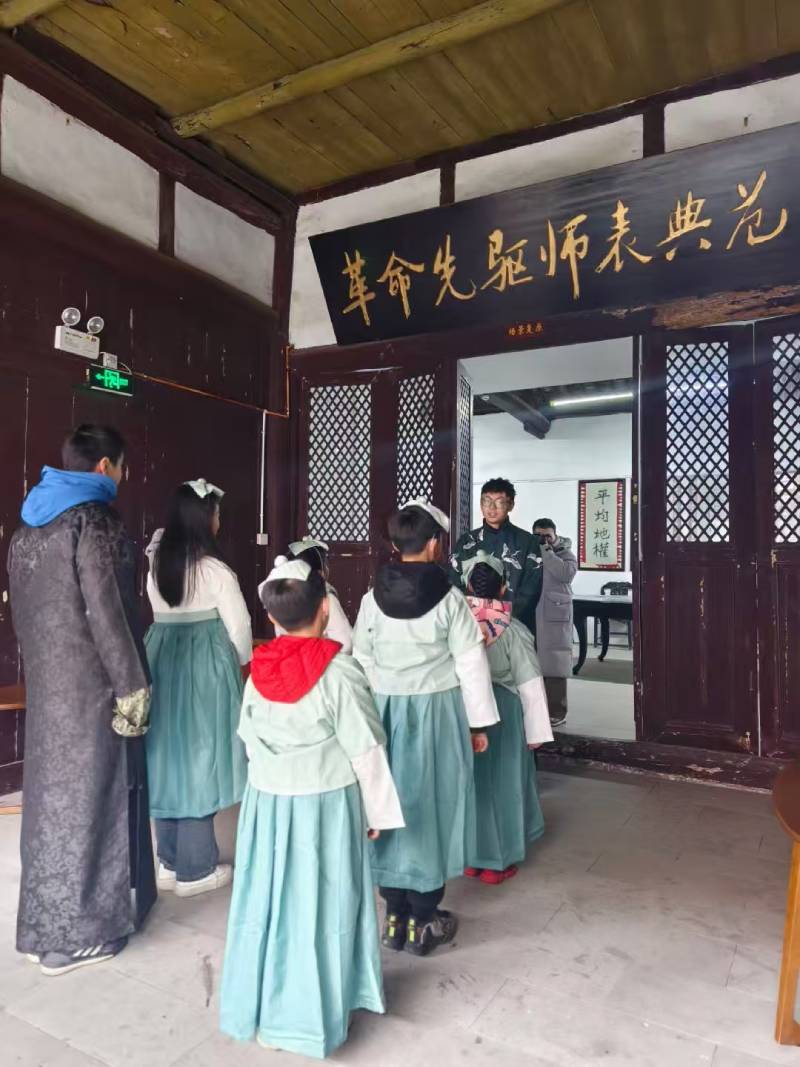 乌尔禾区景区文学经典改编剧本游